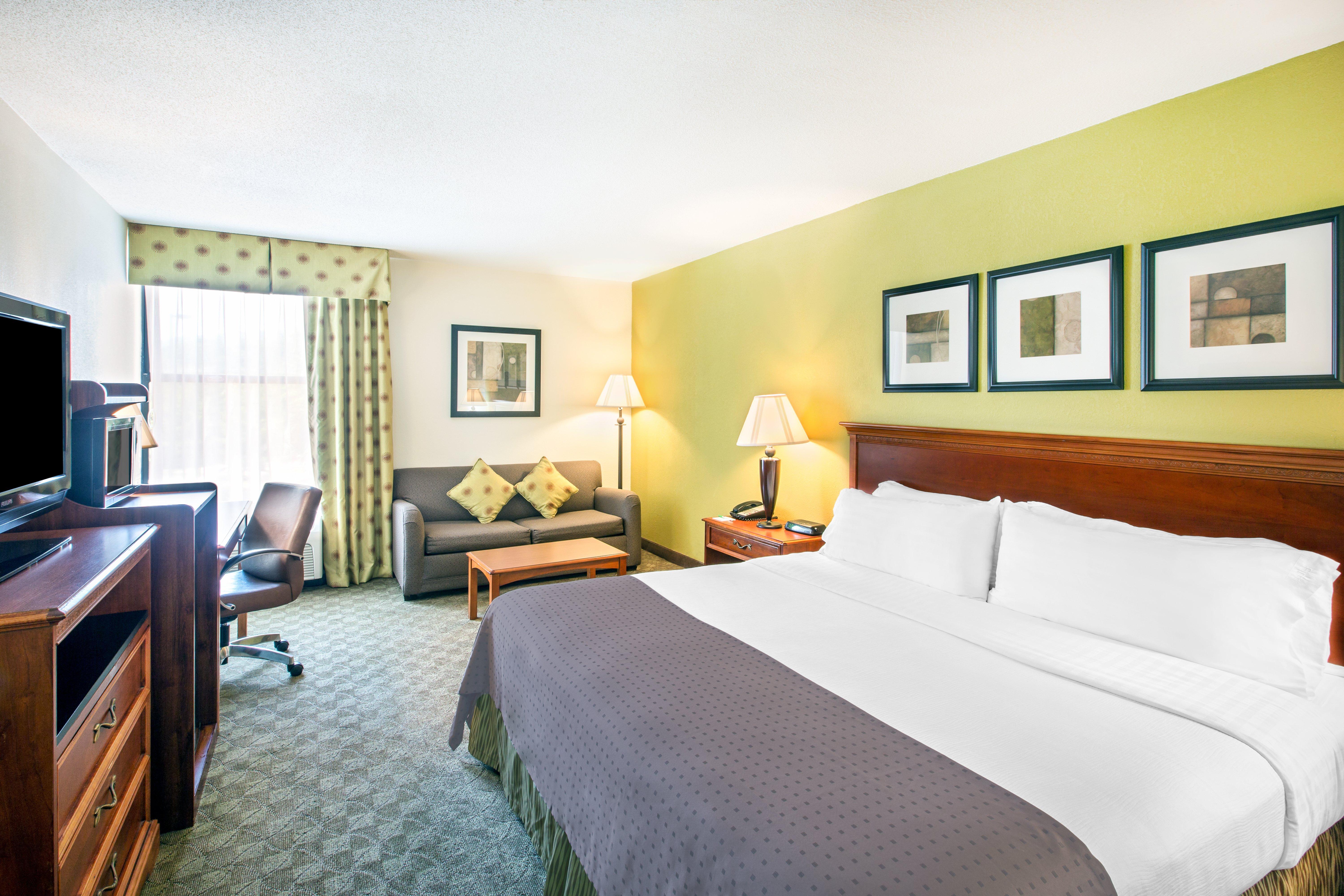 Holiday Inn Roanoke - Tanglewood Route 419 & I 581, An Ihg Hotel Экстерьер фото